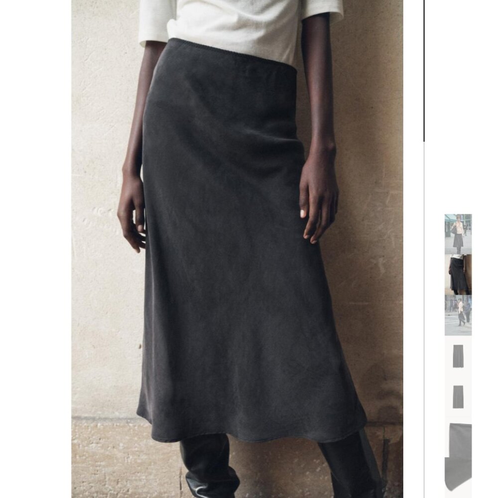 Zara Black Midi Skirt